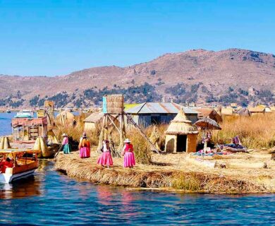 Tour To Uros Island – Amantani – Taquile