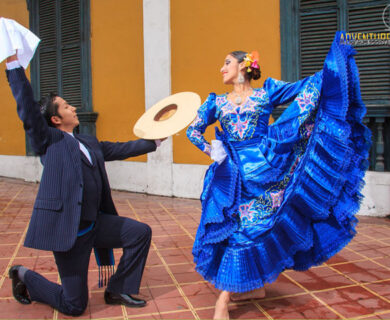 Gastronomic Tour and Folkloric Show in Lima